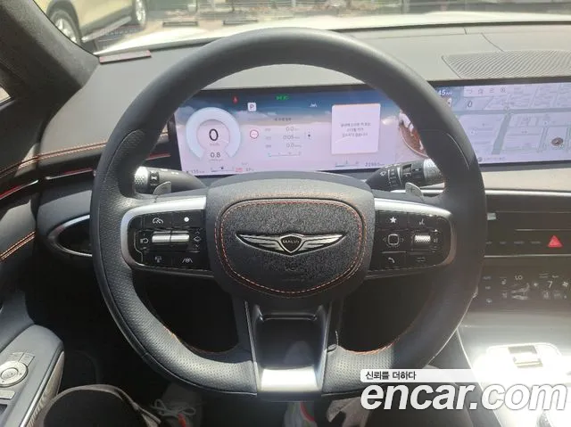Genesis GV70 — Фото автомобиля 14