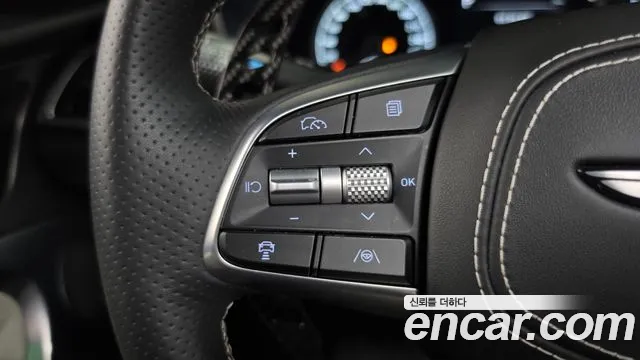 Genesis G70 New — Фото автомобиля 22