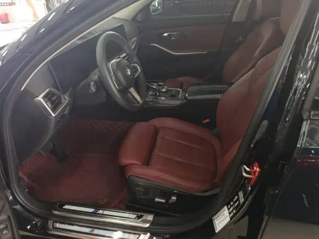 BMW 3 Series — Фото автомобиля 9