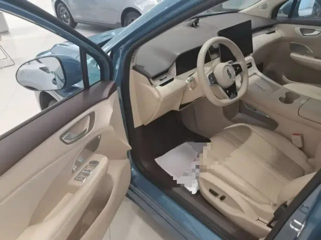 Shangjie SUV — Фото автомобиля 15