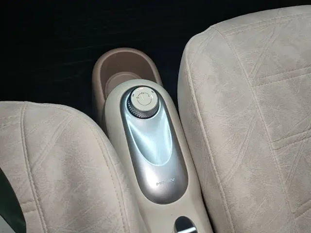 Wuling Hongguang Mini EV — Фото автомобиля 13
