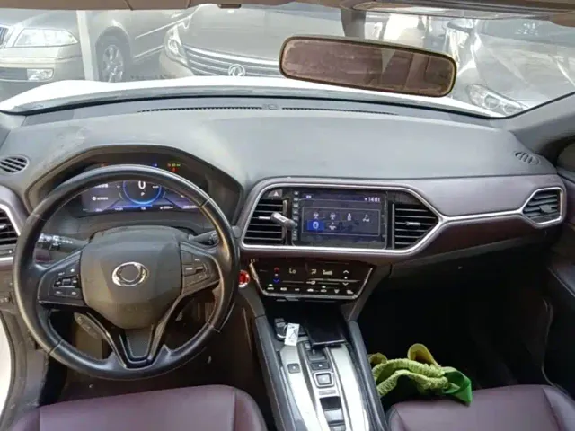 CIIMO Dongfeng Honda M-NV — Фото автомобиля 9
