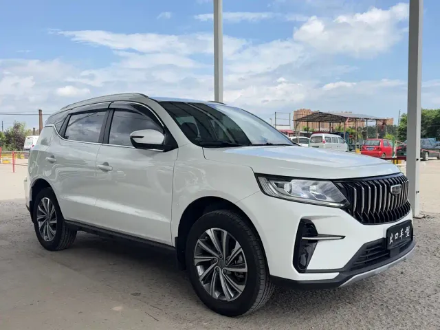 Geely Vision X6 — Фото автомобиля 3