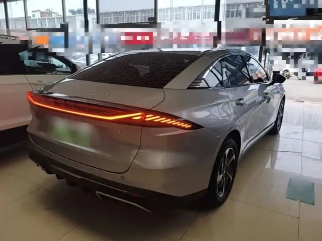 Geely Galaxy L6 — Фото автомобиля 6