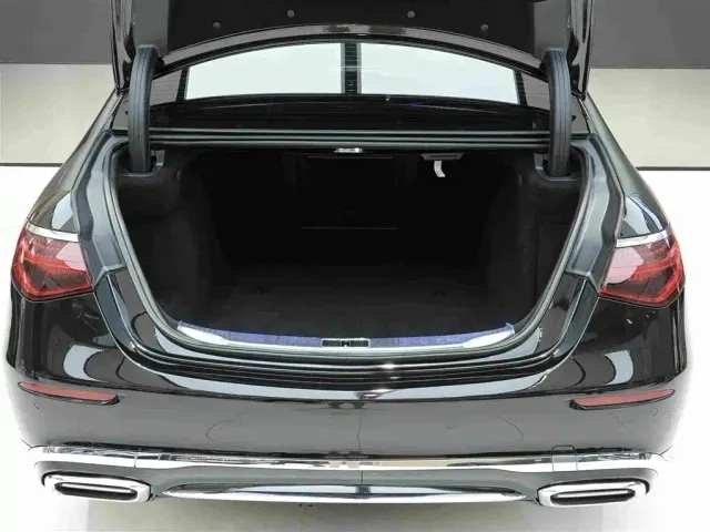 Mercedes-Benz Maybach S-Class — Фото автомобиля 26