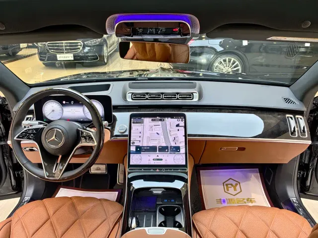 Mercedes-Benz Maybach S-Class — Фото автомобиля 13
