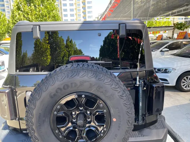 Ford Bronco — Фото автомобиля 14