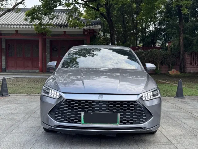 BYD Qin PLUS — Фото автомобиля 2