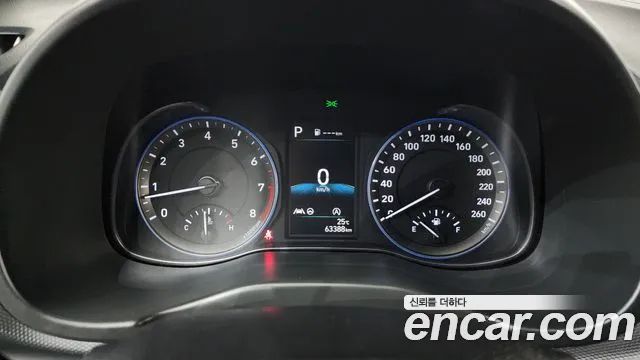 Hyundai Kona Новый Kona Бензин 2.0 2WD — Фото автомобиля 8