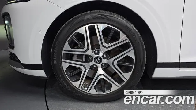 Hyundai Grandeur GN7 — Фото автомобиля 5