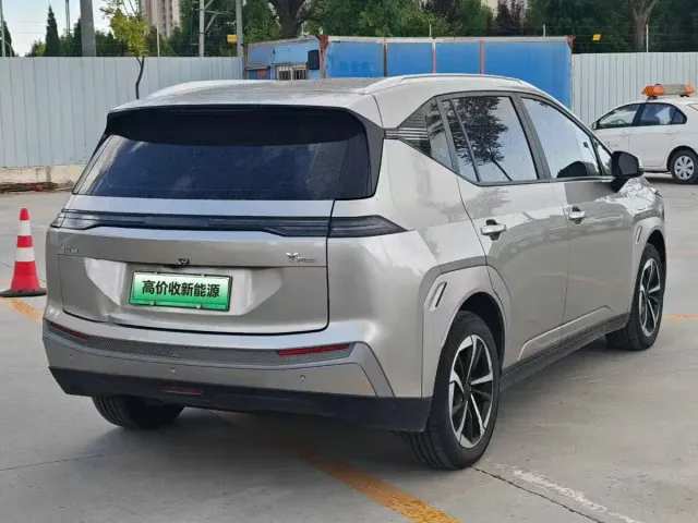 GAC Aion Y — Фото автомобиля 7