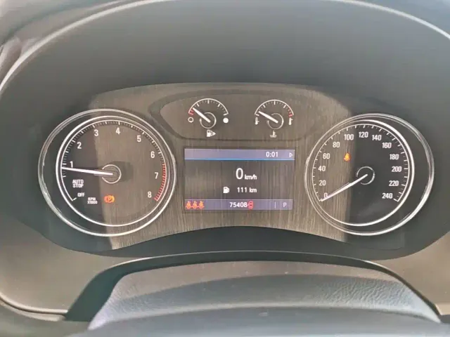 Buick LaCrosse — Фото автомобиля 11