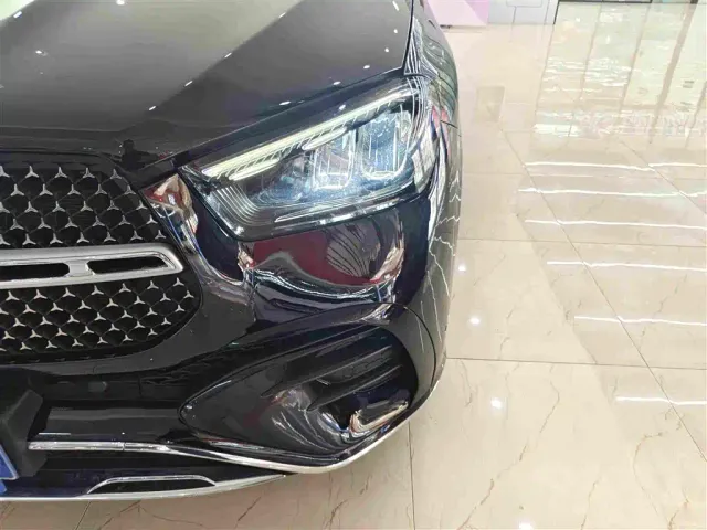 Mercedes-Benz GLE-Class — Фото автомобиля 12