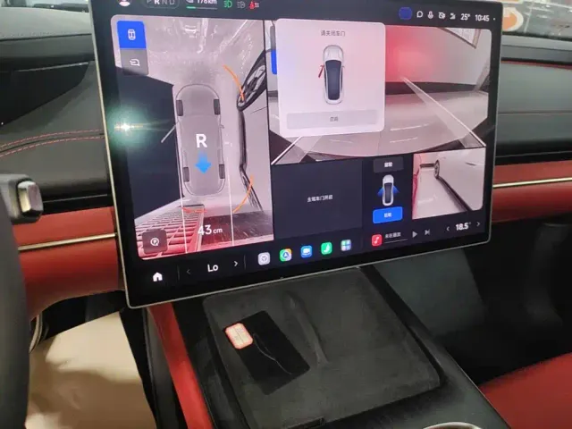 Xiaomi SU7 — Фото автомобиля 12