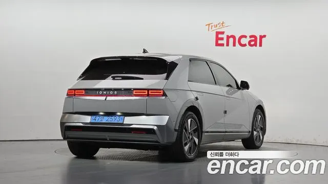 Hyundai Ioniq 5 — Фото автомобиля 2