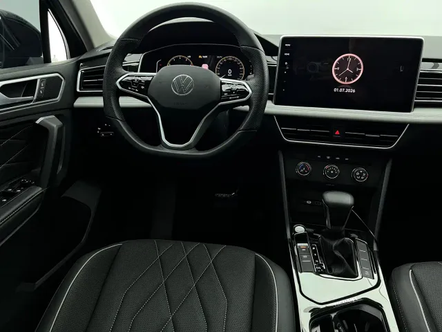 Volkswagen Tiguan L — Фото автомобиля 14