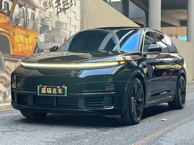 Фотография автомобиля — Li Auto L7