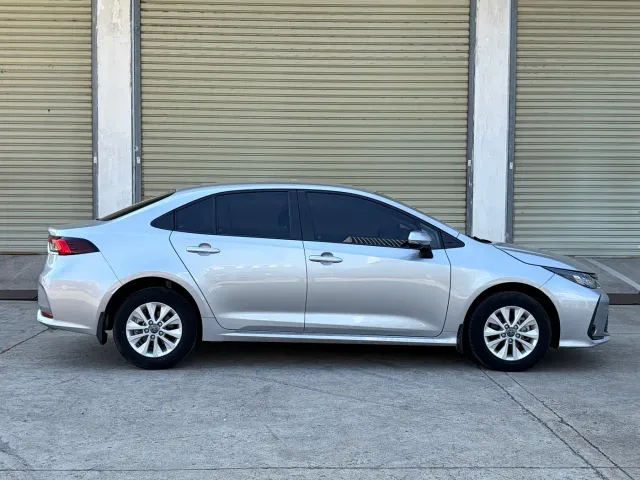 Toyota Corolla — Фото автомобиля 4