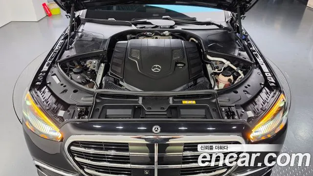 Mercedes-Benz S-Class W223 — Фото автомобиля 9