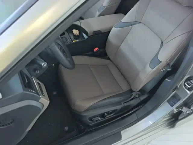 Lexus ES — Фото автомобиля 14