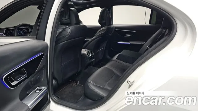 Mercedes-Benz C-Class W206 — Фото автомобиля 10