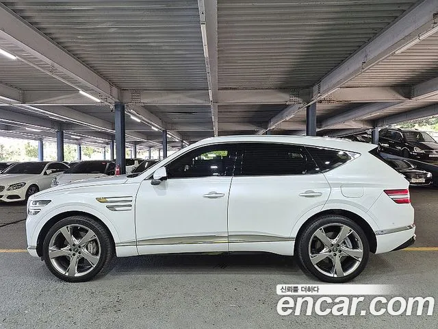Genesis GV80 — Фото автомобиля 3
