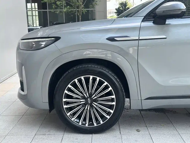 Chery Tiggo 9 — Фото автомобиля 5