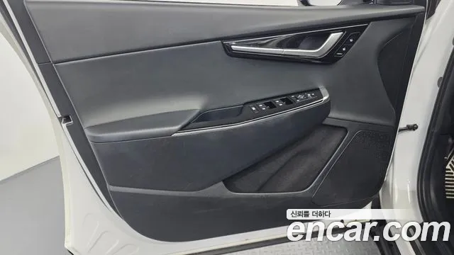 Kia EV6 — Фото автомобиля 21