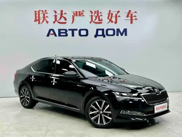 Škoda Superb 2024 TSI280 DSG Premium Edition — Фото автомобиля 3