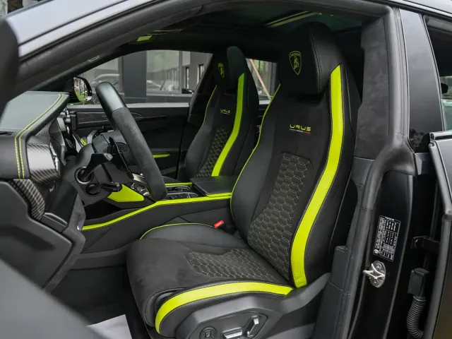 Lamborghini Urus — Фото автомобиля 15