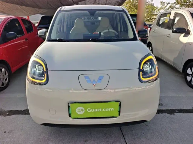 Wuling Hongguang Mini EV — Фото автомобиля 2