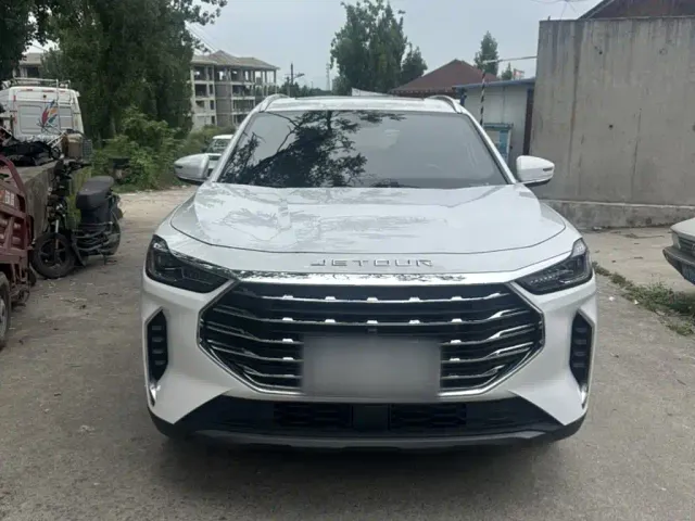 Jetour Jetour X70 PLUS 2023 1.5T DCT Self-Strengthening PRO 5-Seater — Фото автомобиля 22
