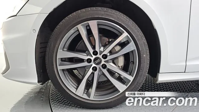 Audi A6 45 TFSI Premium — Фото автомобиля 5