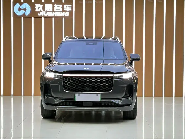 Li Auto ONE — Фото автомобиля 2