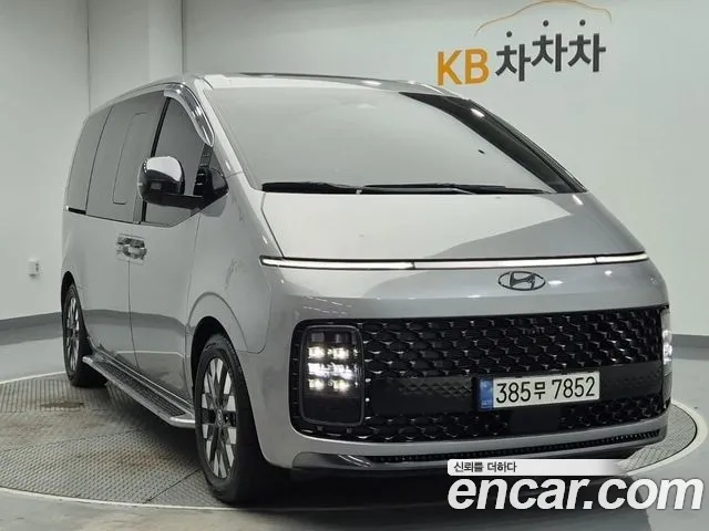 Hyundai Staria — Фото автомобиля 3