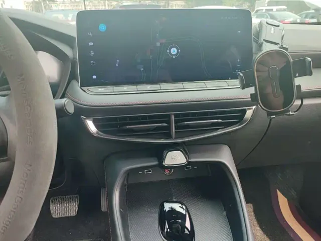 MG MG5 2025 180DVVT Global Luxury Edition — Фото автомобиля 12