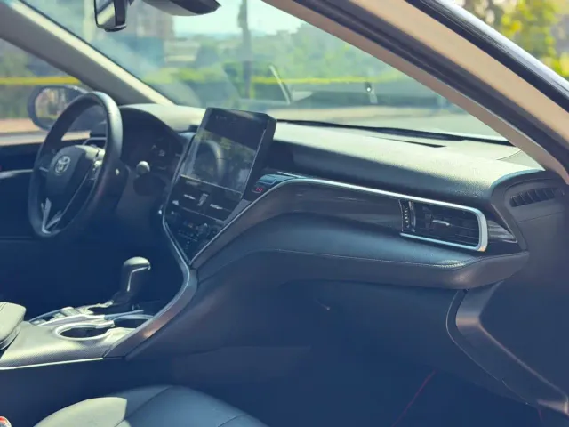 Toyota Camry — Фото автомобиля 15