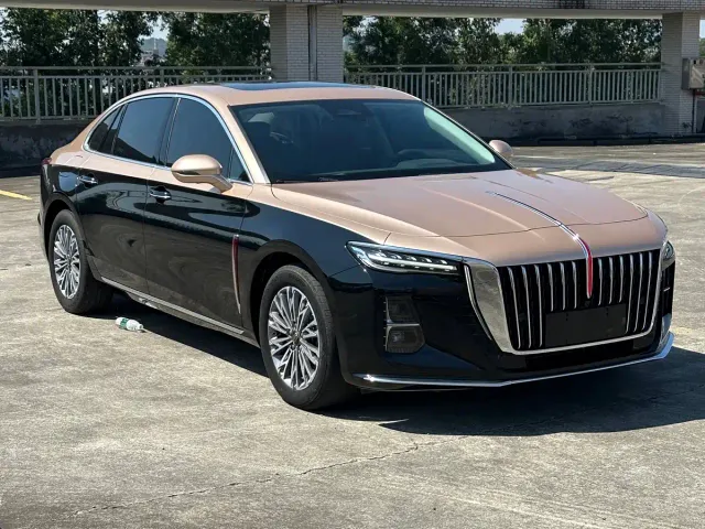 Hongqi H5 — Фото автомобиля 3