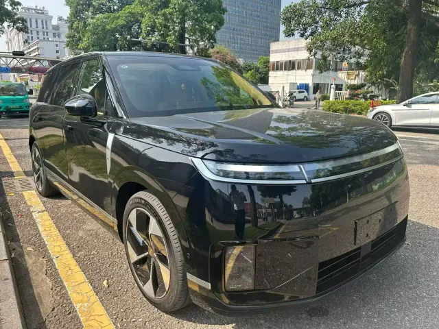 Фотография автомобиля — Xpeng GX