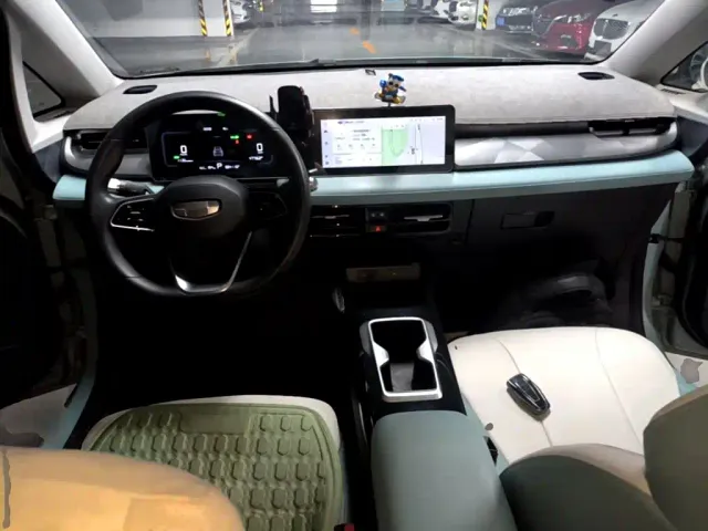 Geely Geometry E Firefly — Фото автомобиля 9