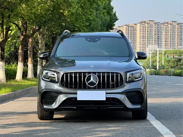 Mercedes-Benz GLB AMG — Фото автомобиля 2