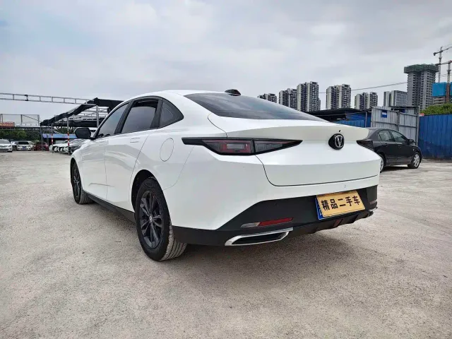 Changan Lamore — Фото автомобиля 13