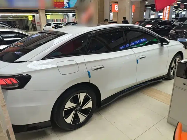 Volkswagen ID.7 Vizzion — Фото автомобиля 6