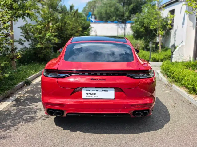 Porsche Panamera — Фото автомобиля 13