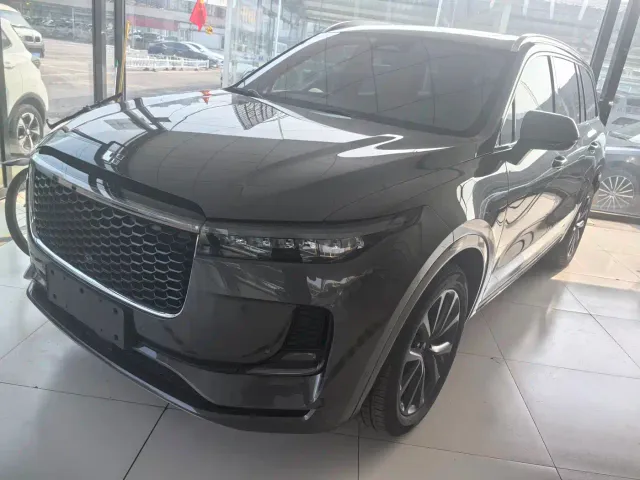 Li Auto Li ONE 2021 Extended Range 6-Seater — Фото автомобиля 2