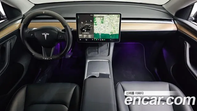Tesla Model Y — Фото автомобиля 10