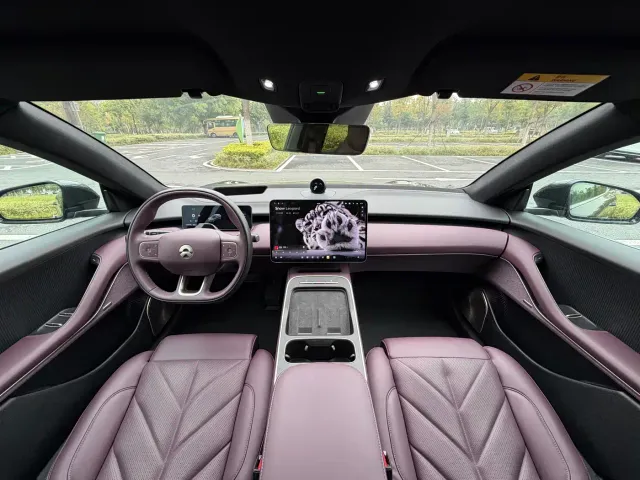Nio ET5 Touring — Фото автомобиля 11