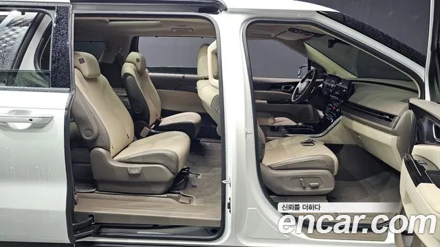 Kia Carnival 4th Gen — Фото автомобиля 18
