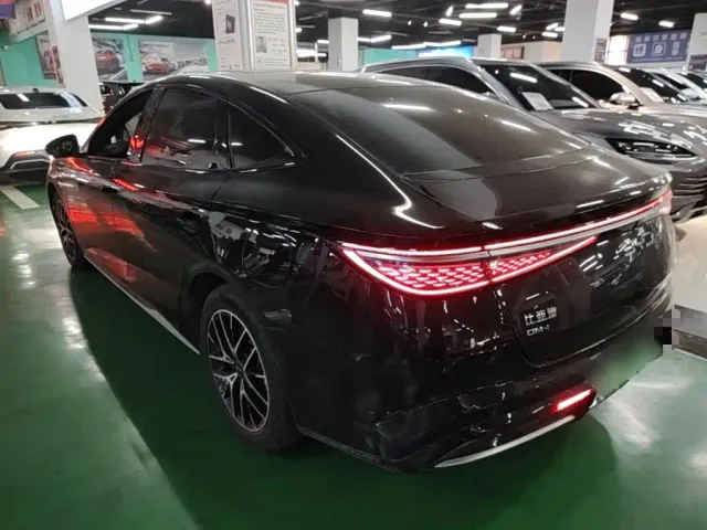 BYD Seal — Фото автомобиля 4