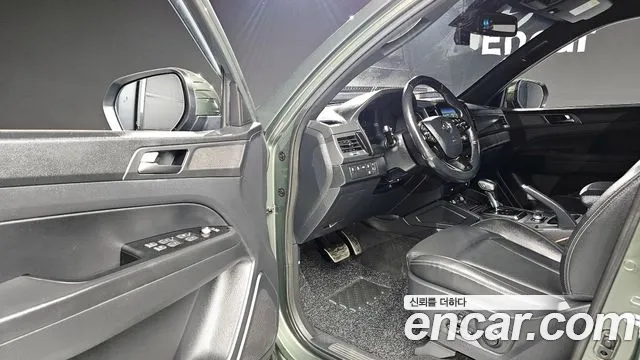 KG_Mobility_Ssangyong Rexton Новый Rexton Sport Khan Дизель 2.2 4WD — Фото автомобиля 10